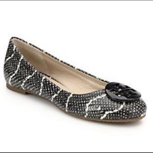 PRICE FIRM ‼️Tory burch Mojave Flats